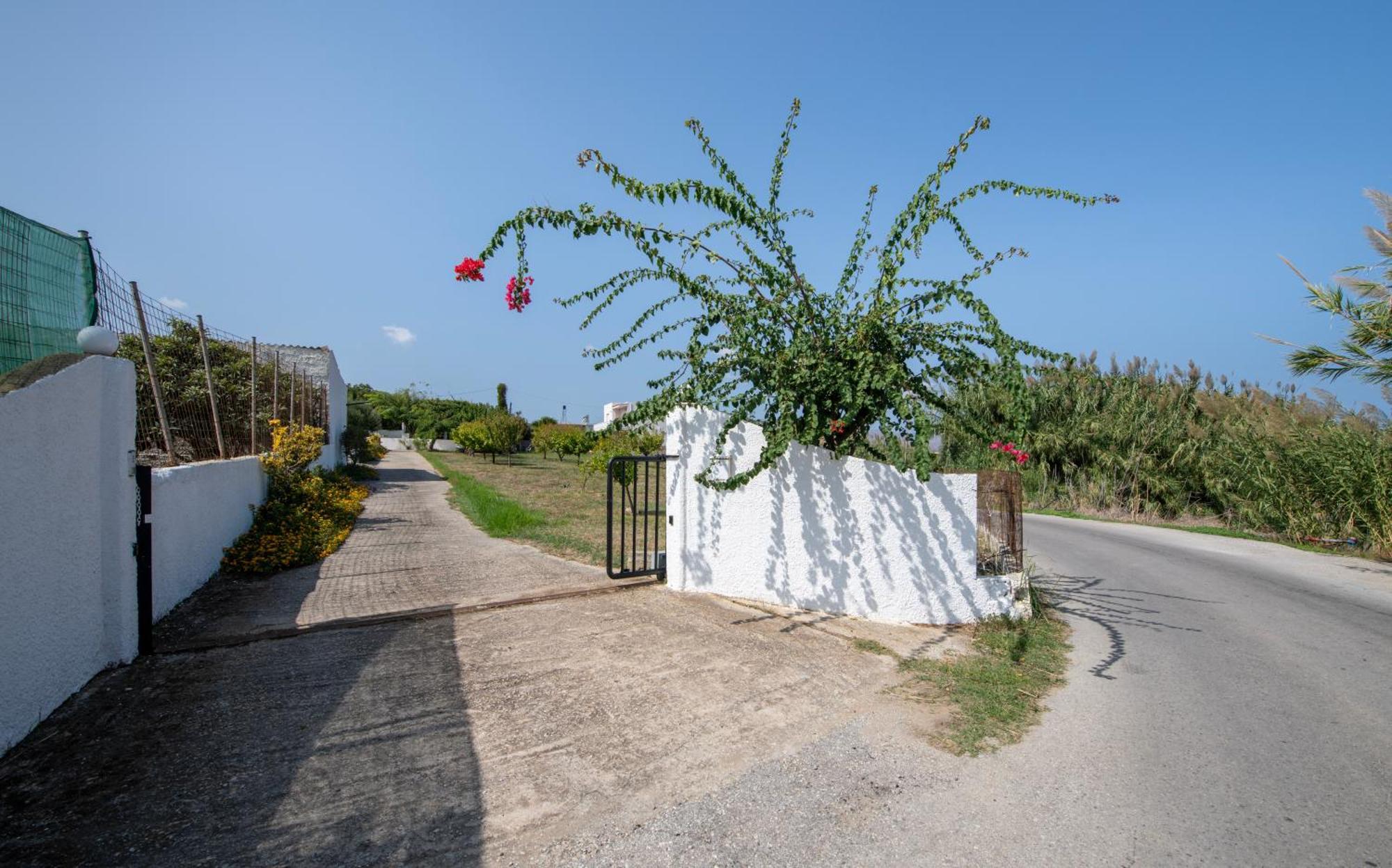 Villa Eleni 100M From The Sea Rapanianá Екстериор снимка